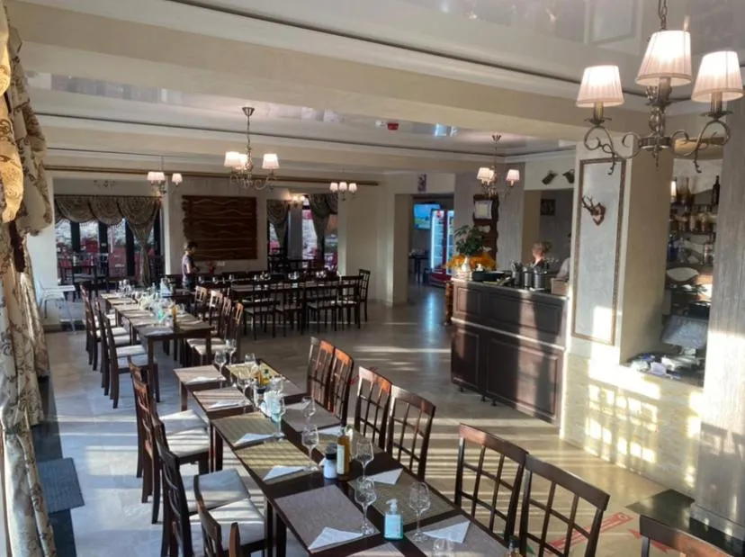 Interiorul restaurantului Alessia